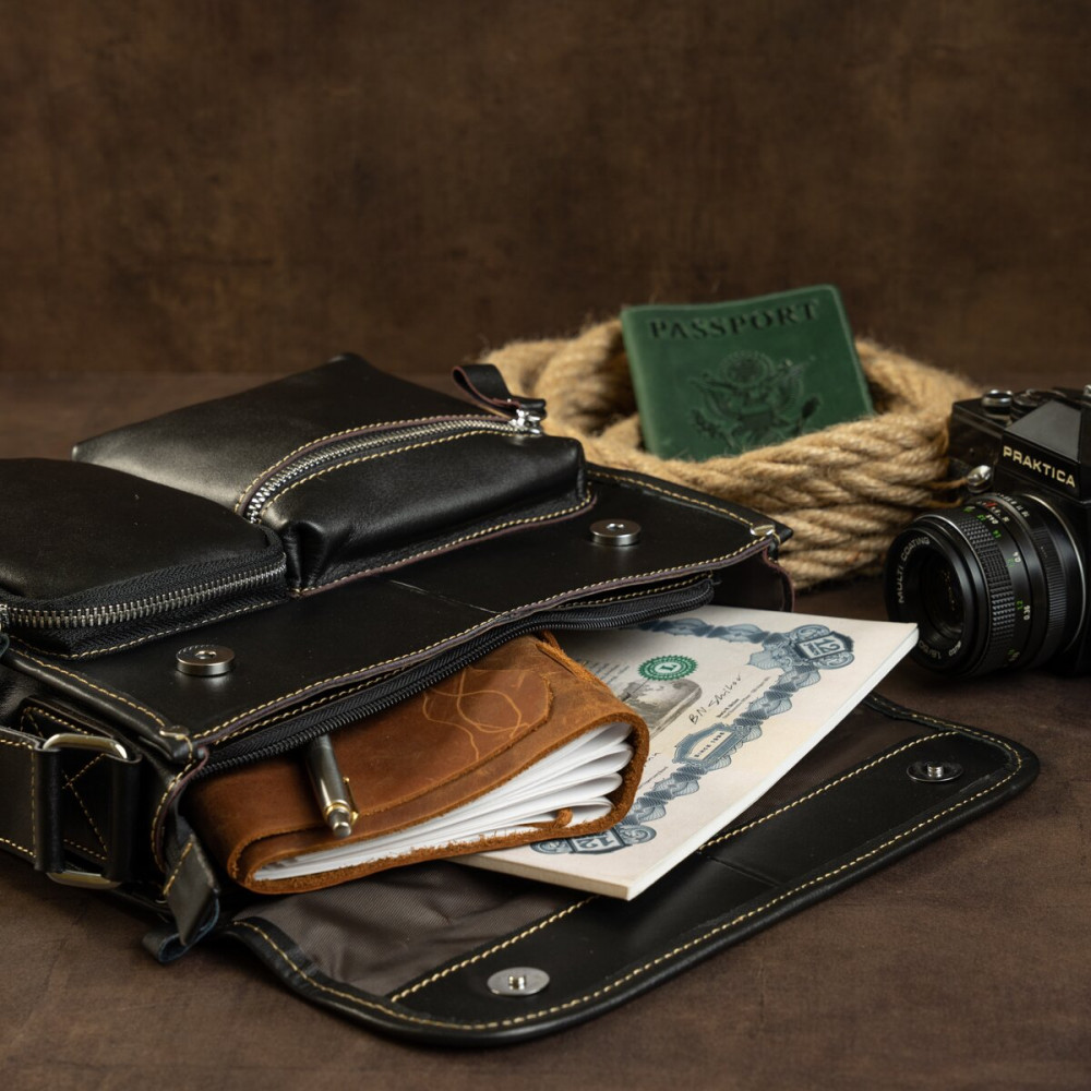 Чоловіча сумка через плече з натуральної шкіри чорна Vintage Чоловіча сумка через плече з натуральної шкіри чорна Vintage