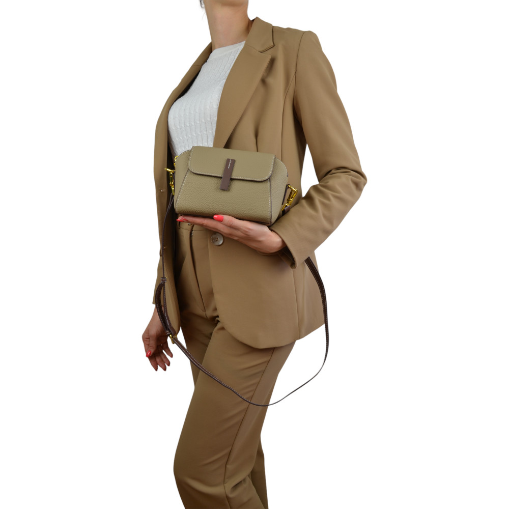 Женская сумка кросс-боди из натуральной кожи серая