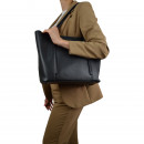 Жіноча сумка базова з натуральної шкіри чорна